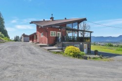 51860 Hack-Brown Road Chilliwack, BC V4Z 1L1