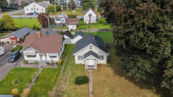 45719 Kipp Avenue Chilliwack, BC V2P 1Y6
