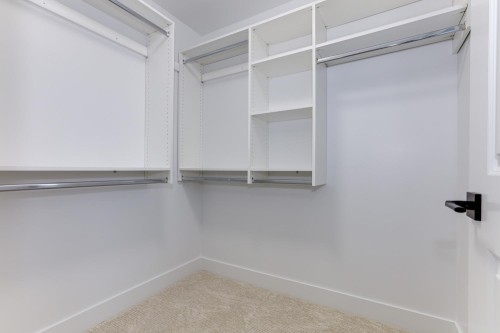 7-46376 Yale Road, Chilliwack, BC - Indoor With Storage
