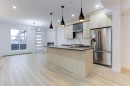 7-46376 Yale Road, Chilliwack, BC  - Indoor Photo Showing Kitchen With Upgraded Kitchen 