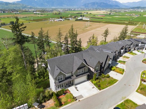 17-6262 Rexford Drive  Chilliwack, BC V2R 6B4
