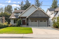6957 Centennial Drive Chilliwack, BC V2R 1J7