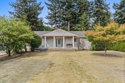 6895 Centennial Drive Chilliwack, BC V2R 1J7