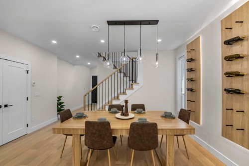 862 Willow Place, Harrison Hot Springs, BC - Indoor Photo Showing Dining Room