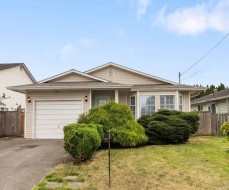 9536 Carroll Street Chilliwack, BC V2P 7G4