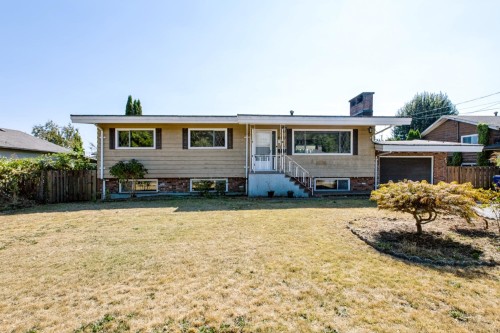45596 Lewis Avenue  Chilliwack, BC V2P 3C6