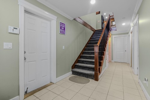 46225 Kermode Crescent, Chilliwack, BC 
