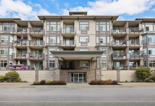 212-45893 Chesterfield Avenue  Chilliwack, BC V2P 1M5