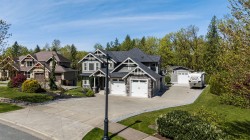 10427 Woodrose Place Rosedale, BC V0X 1X1