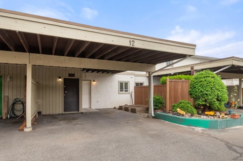 12-9473 Hazel Street  Chilliwack, BC V2P 5M9