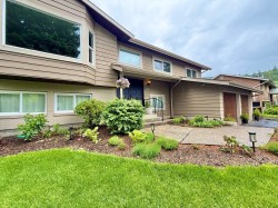 21224 Mountview Crescent Hope, BC V0X 1L1