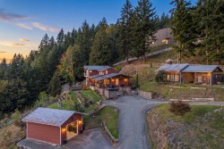 48625 Wincott Road Ryder Lake, BC V4Z 1H1