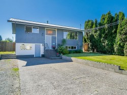 Lower-10113 Manor Drive Chilliwack, BC V2P 5Y6