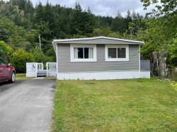 52-65367 Kawkawa Lake Road Hope, BC V0X 1L1