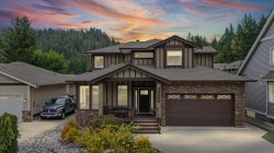 65733 Valley View Place Hope, BC V0X 1L1