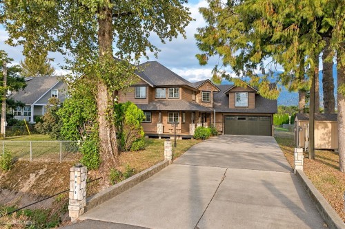 8878 Upper Prairie Road, Chilliwack, BC 