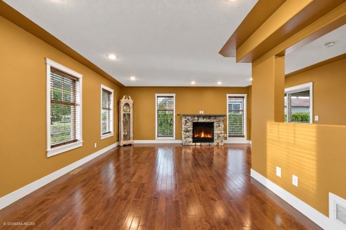 8878 Upper Prairie Road, Chilliwack, BC 