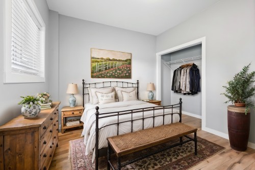B-9279 Carleton Street, Chilliwack, BC 