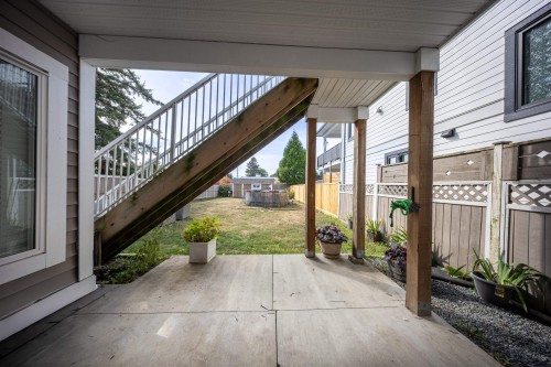 B-9279 Carleton Street, Chilliwack, BC 