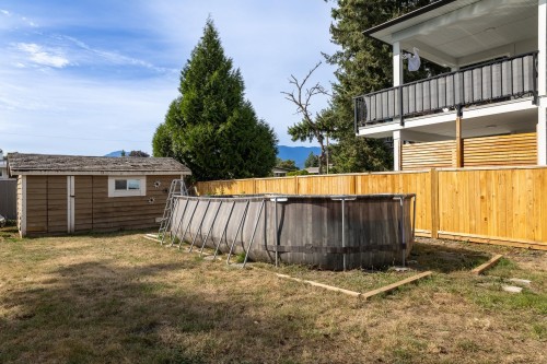 B-9279 Carleton Street, Chilliwack, BC 