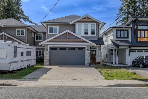 B-9279 Carleton Street, Chilliwack, BC 