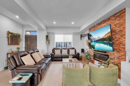 8137 Foxfern Road, Chilliwack, BC 
