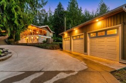 5471 Huston Road Chilliwack, BC V4Z 1E5