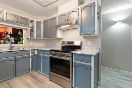 302-9006 Edward Street, Chilliwack, BC 