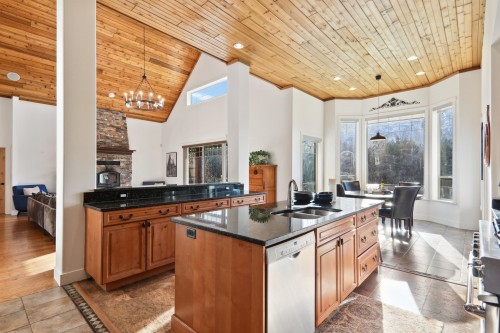 4601 Bench Road, Chilliwack, BC 