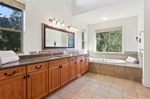 4601 Bench Road, Chilliwack, BC 