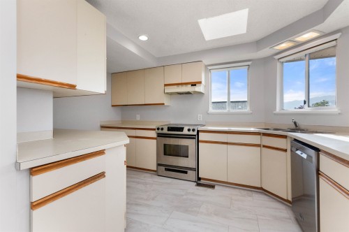 10195 Gillanders Road, Chilliwack, BC 