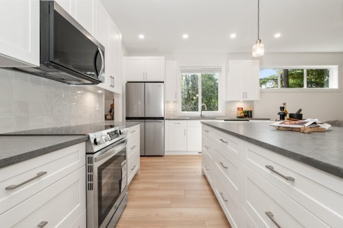 396 Eagle Street, Harrison Hot Springs, BC 