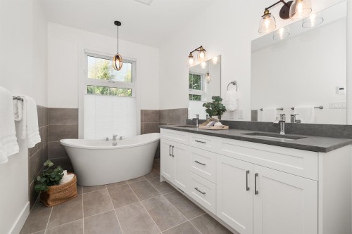 396 Eagle Street, Harrison Hot Springs, BC 