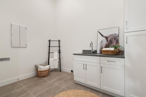396 Eagle Street, Harrison Hot Springs, BC 