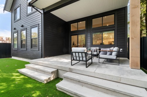 396 Eagle Street, Harrison Hot Springs, BC 