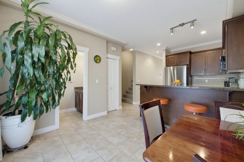 2-5623 Teskey Way, Chilliwack, BC 