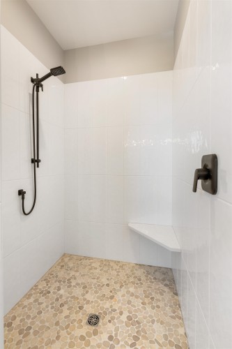 47262 Valerie Place, Chilliwack, BC 