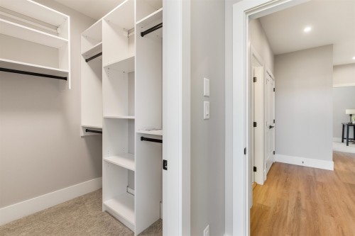 47262 Valerie Place, Chilliwack, BC 