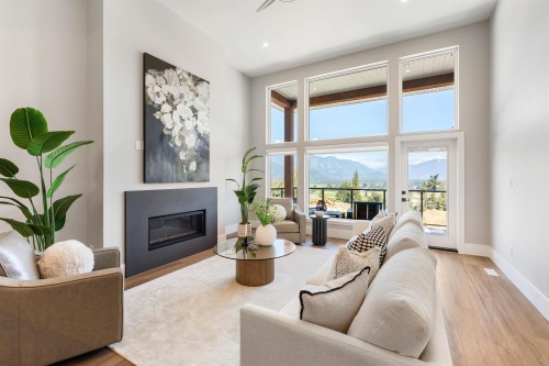 47262 Valerie Place, Chilliwack, BC 