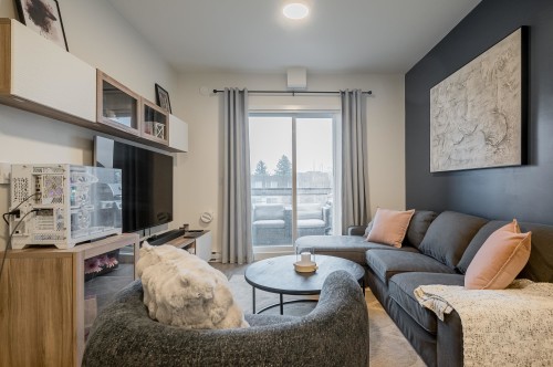 214-9450 Robson Street, Chilliwack, BC 