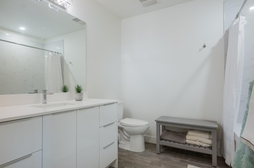 214-9450 Robson Street, Chilliwack, BC 