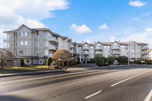 304-45520 Knight Road, Chilliwack, BC 