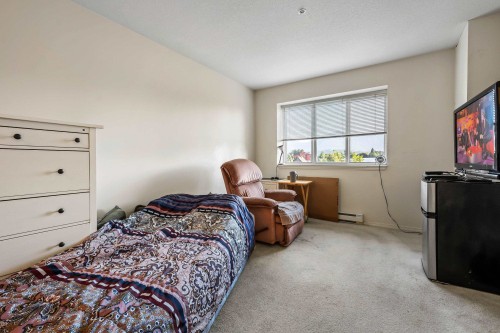 304-45520 Knight Road, Chilliwack, BC 