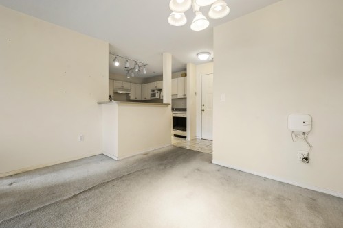304-45520 Knight Road, Chilliwack, BC 