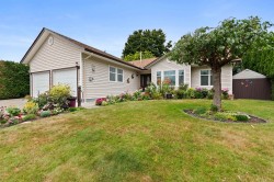 45575 Worthington Place Chilliwack, BC V2R 1N6