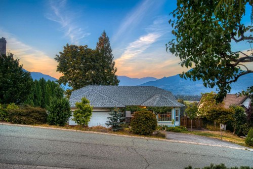 47465 Swallow Crescent, Chilliwack, BC 