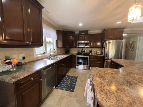 3-46000 Thomas Road, Chilliwack, BC 