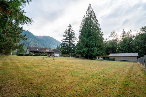 42921 Frost Road, Columbia Valley, BC 