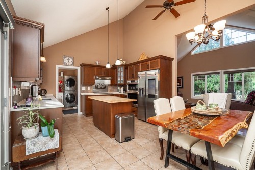 42921 Frost Road, Columbia Valley, BC 