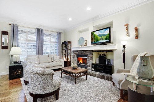 5878 Garrison Boulevard, Chilliwack, BC 